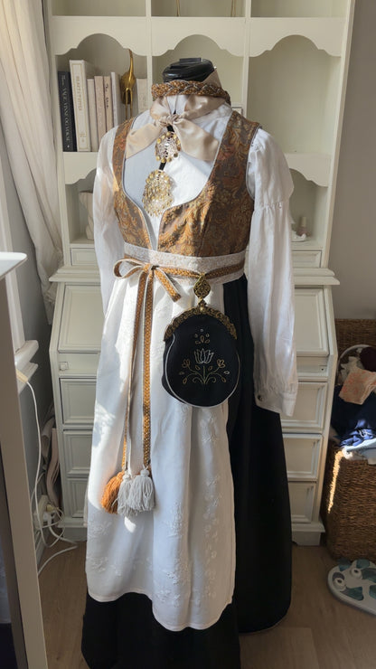 Fantasistakk i gyldne farger (strl. XS-XL) - RESERVERT